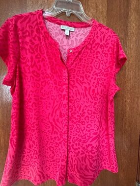 Dana Buchman Pink Animal-Print Cap Sleeve Blouse Size Large